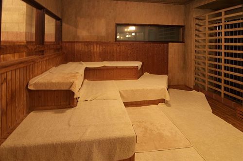 Отель Kawaramachi Gion Onsen Golden Time Такамацу Экстерьер фото